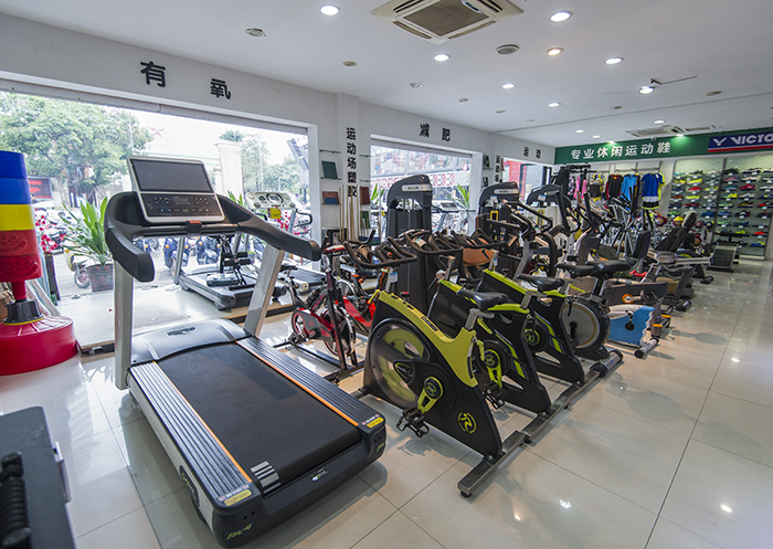 星空体育app下载
商场门店